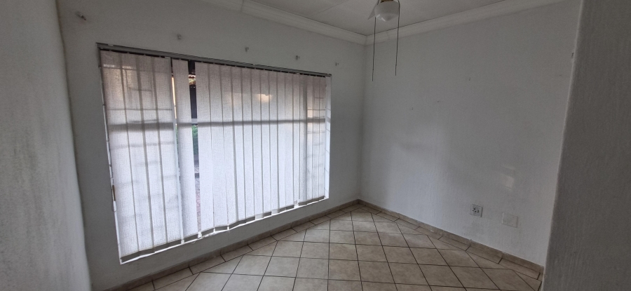 4 Bedroom Property for Sale in Elandsrand North West